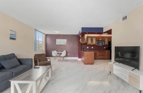 Bay Harbor Islands Apartment | Bay Harbor Sunset APT 2A