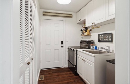 Petoskey House | Bay Inn Studio 5 min to DT Petoskey