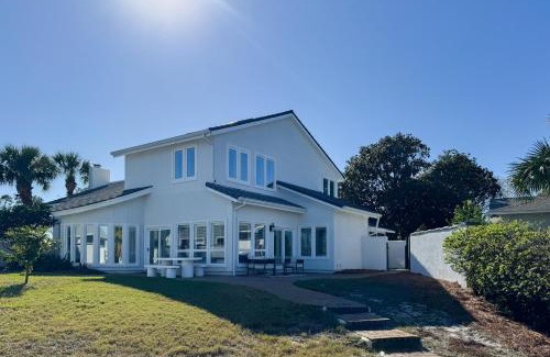 Upper Grand Lagoon House | Bay Point Beauty