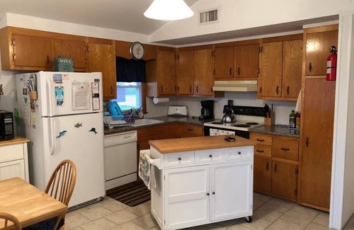 Ship Bottom House | Bay Side Second Floor Duplex in Ship Bottom walking distance to shops, pubs, resturants 140561
