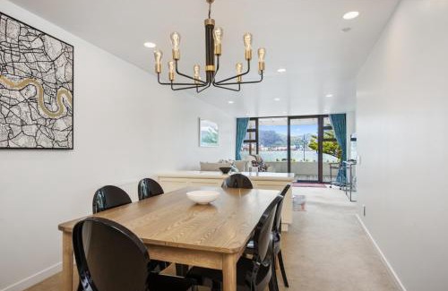 Oriental Bay Apartment | Bay Suites - 328 Oriental Parade Wellington