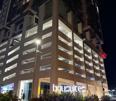 Likas Apartment | Bay Suites Home By Sea JQ 海的家