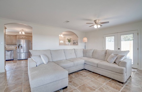 Old Town House | Bay Town Hideaway with Golf Cart