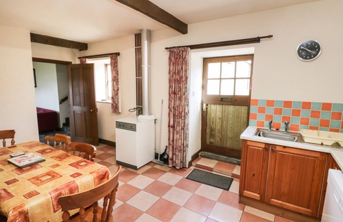 Briggswath Cottage | BAY VIEW COTTAGE, pet friendly, with a garden in Fylingthorpe