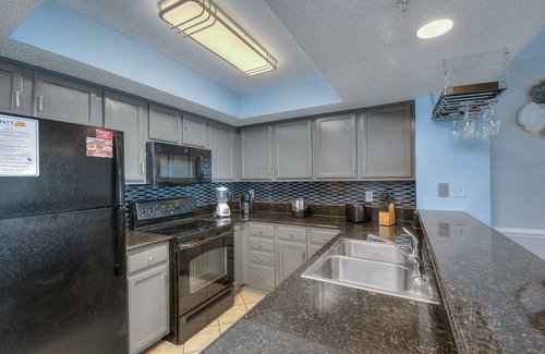Downtown Myrtle Beach Condo | Bay View Resort 604A - 1 Bed/1 Bath Ocean Front Condo - Pools, Lazy River, Hot Tub, & Splash Deck