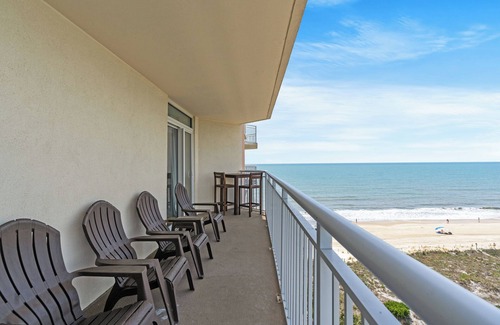 Crescent Beach Condo | Bay Watch 1041 - Ocean Views & Great Amenities