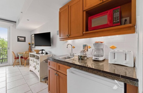 Baytowne Wharf Condo | "Baydream Believer" Sandestin #3311 Studio Sleeps 4