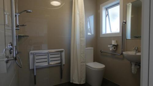Musselburgh Hotel | Bayfield Motel and Apartment