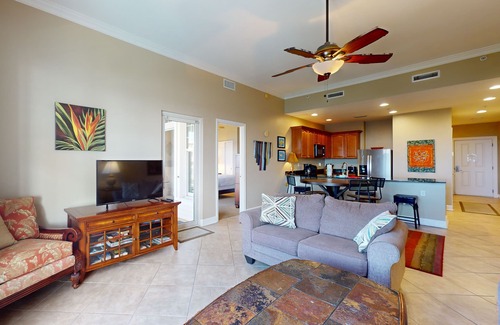 Upper Grand Lagoon Condo | Bayfront condo w/amazing views, shared hot tub & community pool