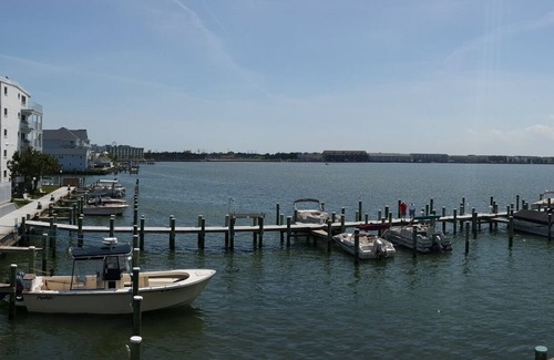 Midtown Ocean City Condo | Bayfront Condo overlooking water! Across the street from the Beach!