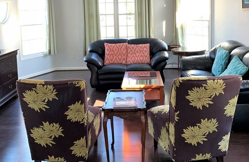 Greenbush House | Bayfront House in Captain's Cove Resort Community near Chincoteague Island