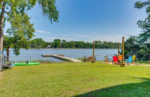 Florida Panhandle House | Bayfront Milton Retreat with Dock and Game Room