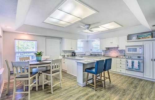 Fort Walton Beach - Destin House | Bayfront Niceville Getaway w/Private Dock!