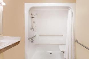 Florence Hotel | Baymont by Wyndham Florence/Muscle Shoals