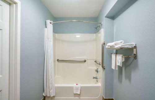 Gallatin Hotel | Baymont by Wyndham Gallatin