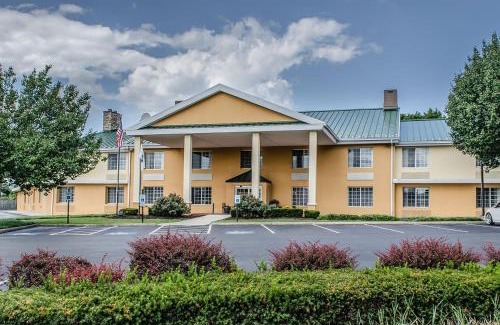 Paxtonia Hotel | Baymont by Wyndham Harrisburg