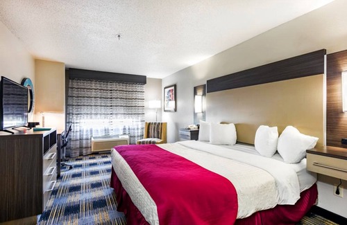 Jackson Hotel | Baymont by Wyndham Jackson
