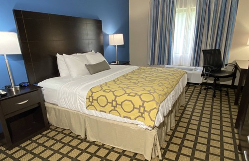 Latham Hotel | Baymont by Wyndham Latham Albany Airport