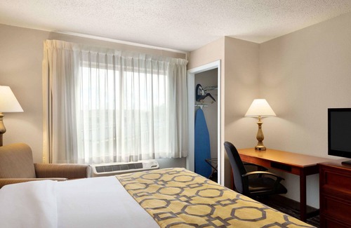 Springfield Hotel | Baymont by Wyndham Springfield I-44