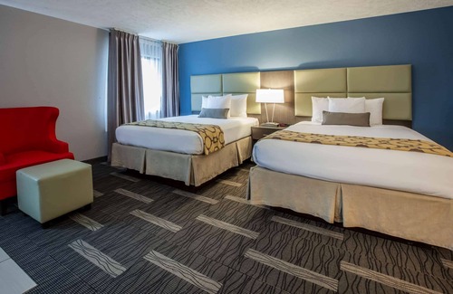 Traverse City Hotel | Baymont by Wyndham Traverse City