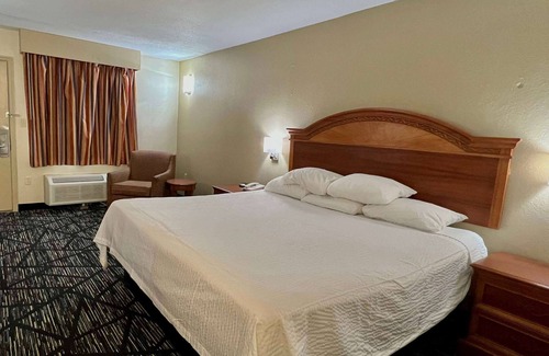 Troy Hotel | Baymont by Wyndham Troy