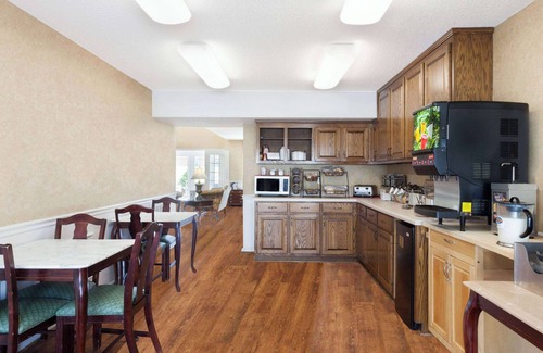 Tullahoma Hotel | Baymont by Wyndham Tullahoma