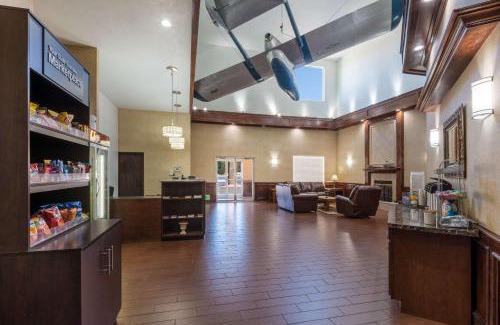 Briargate Hotel | Baymont by Wyndham Colorado Springs