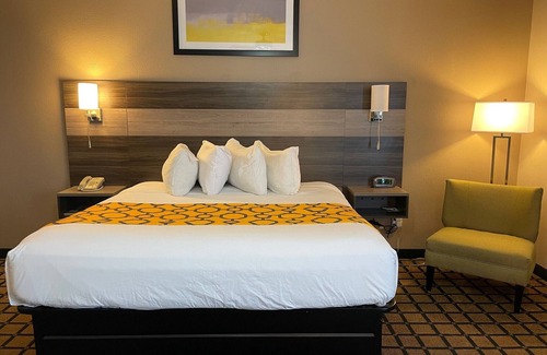 West Plains Hotel | Baymont by Wyndham West Plains