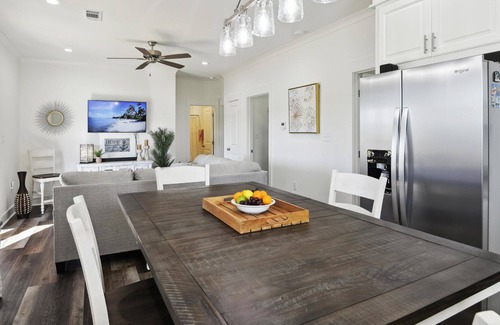Henderson Point House | Bayou La'Mund!