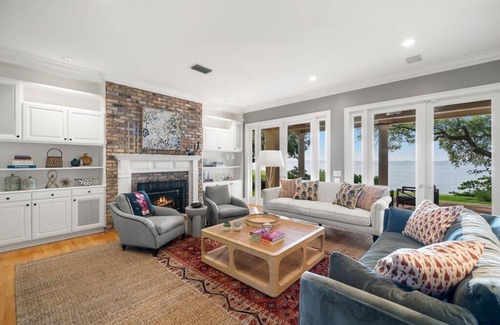 Ballast Point House | Bayshore Breeze by Brightwild | Waterfront Estate