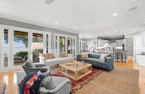 Ballast Point House | Bayshore Breeze by Brightwild | Waterfront Estate