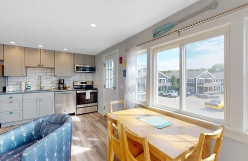 Provincetown Apartment | Bayside on Commercial
