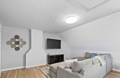 La Porte House | Bayside Ranch|BeachBox|Pool and Gameroom/Huge Yard