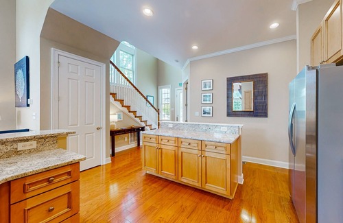 The Commons House | Bayside Resort home with fast WiFi, washer/dryer, paid-access pools, & hot tub