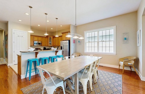 Sun Ridge House | Bayside Resort house with pool, lakefront, golf on-site, & tennis court