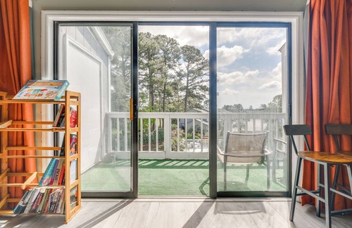 Little River Apartment | Baytree Golf Colony Studio ~ 5 Mi to Beach!