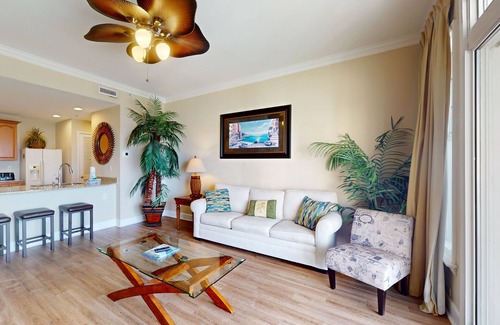 Upper Grand Lagoon Condo | Bayview condo with pool, hot tub, and private balcony