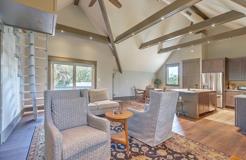 Charleston Apartment | BAYVIEW'S SECRET PERMIT ST 230043 BL#20108060