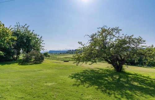 Langley House | Bayview Together Farm by AvantStay A Location