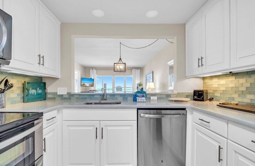 Miramar Beach Condo | BayviewBliss-Sandestin® 2BR/2BA-Bay Views + Golf Cart!