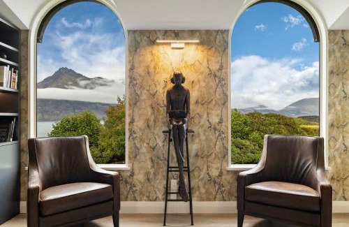 Closeburn Villa | Baywaters Retreat by Sothebys Luxury Rental Homes