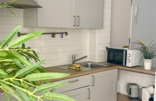 Perchel Norte Apartment | Bazan Trip Malaga- Studio in the center district of Malaga