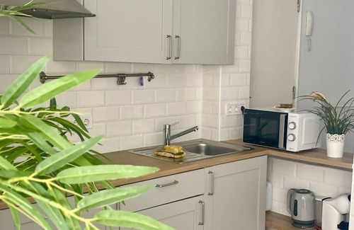 Perchel Norte Apartment | BAZAN - Wabi - Málaga