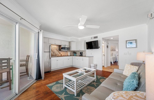 Belleair Beach Condo | BBC 214 - Gulf Front Condo - Pool & Beach are OPEN!
