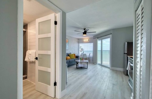 Belleair Beach Condo | BBC310 Renovated Beachfront Condo W/Pool