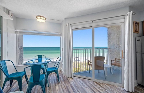 Belleair Beach Condo | BBC313 - Amazing Rates! Pool is Open!