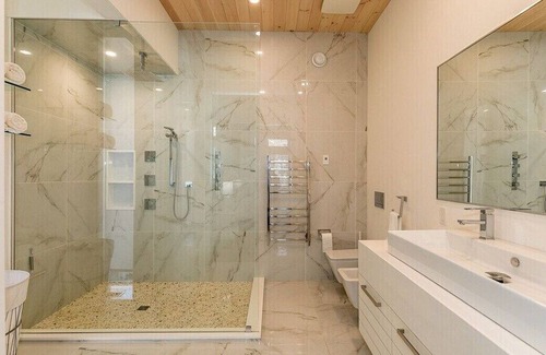 Ramara House | BC inspired home situated in cottage country property on Lake Simcoe