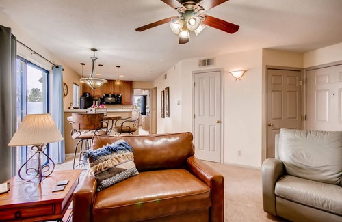 Englewood Condo | BC512534 Awesome 2 bdrm 2 bath in killer location of DTC - Greenwood Village, CO