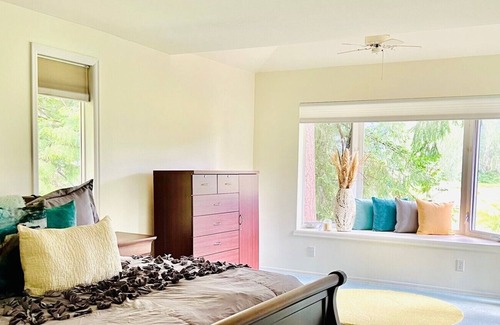Sudden Valley House | Be close to all of the Sudden Valley amenities.