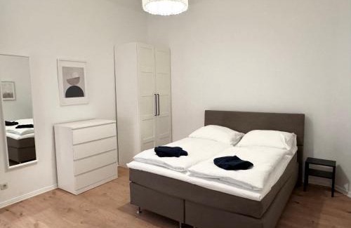Charlottenburg Apartment | Be in Berlin Apartments at Charlottenburg Castle